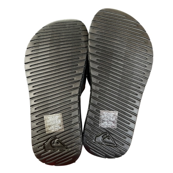 Quicksilver Youth (Size 1) Sandals - Picture 3 of 4